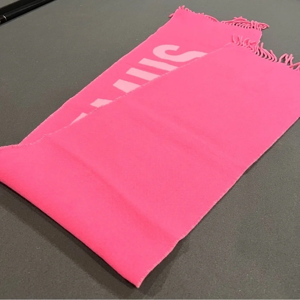Jacquemus Pink Fringe Logo Scarf - Picture 8 of 14